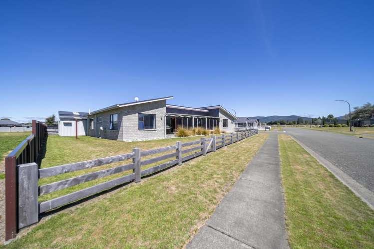 64 Rodeo Drive Te Anau_33