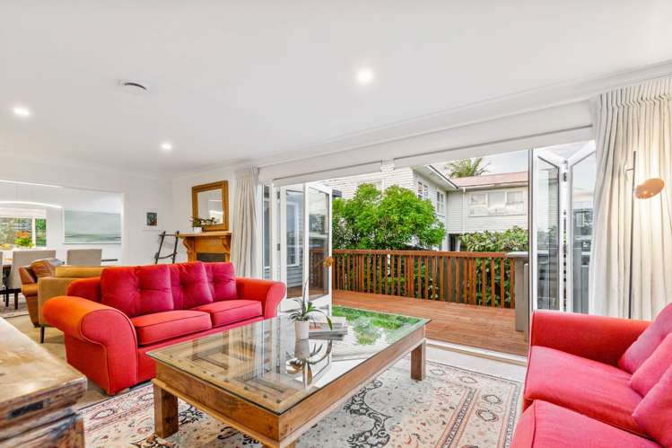 33 Peter Terrace Castor Bay_15