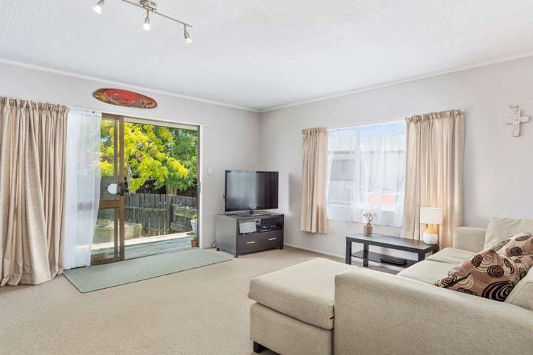 8 Opal Drive Papamoa_4