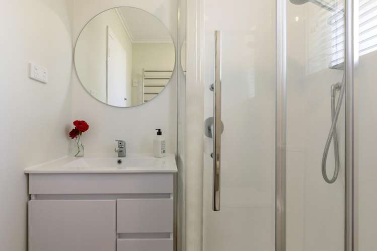 41 Te Rangitautahanga Road Turangi_15