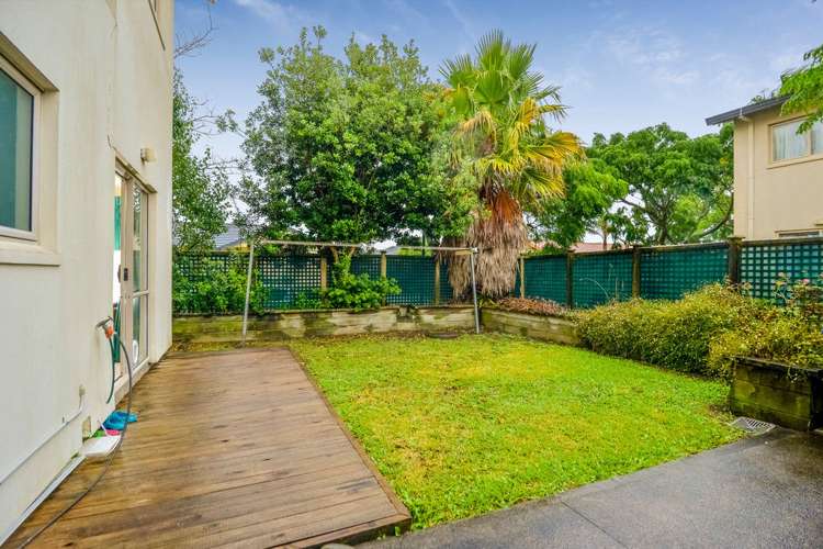 2 Vitex Lane Henderson_10