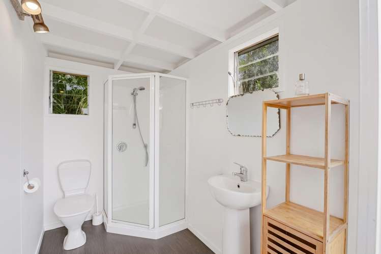 5 Florence Place Hahei_32