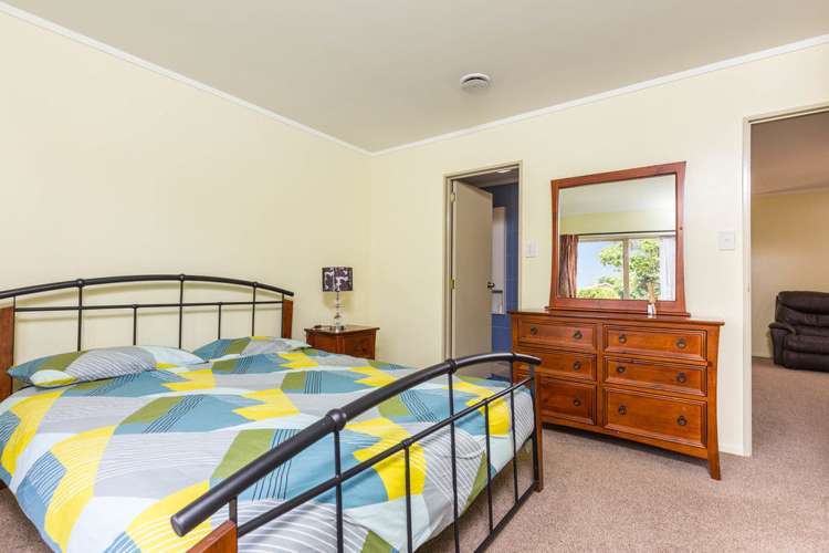 17 Settlers Cove Manurewa_5