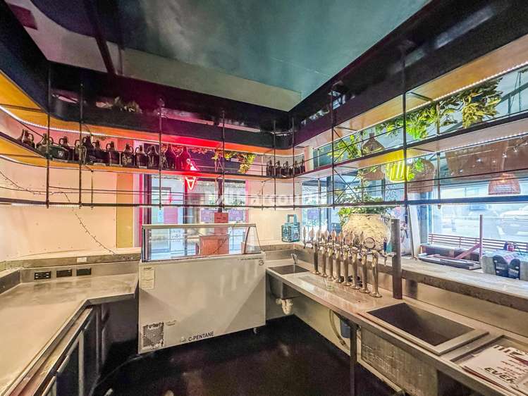 Shop 1/48 Hurstmere Road Takapuna_4