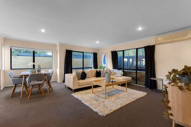 338a Glengarry Road Glen Eden_3