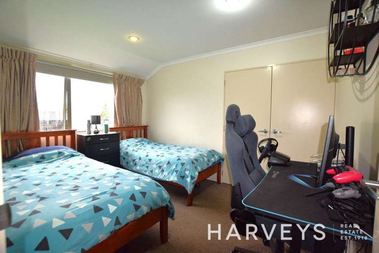 2 Apsley Rise Henderson_10