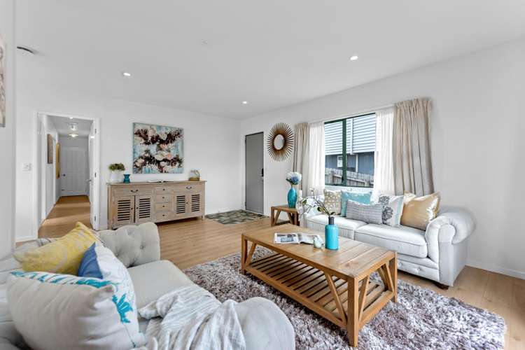 2/29 Bruce Road Glenfield_3
