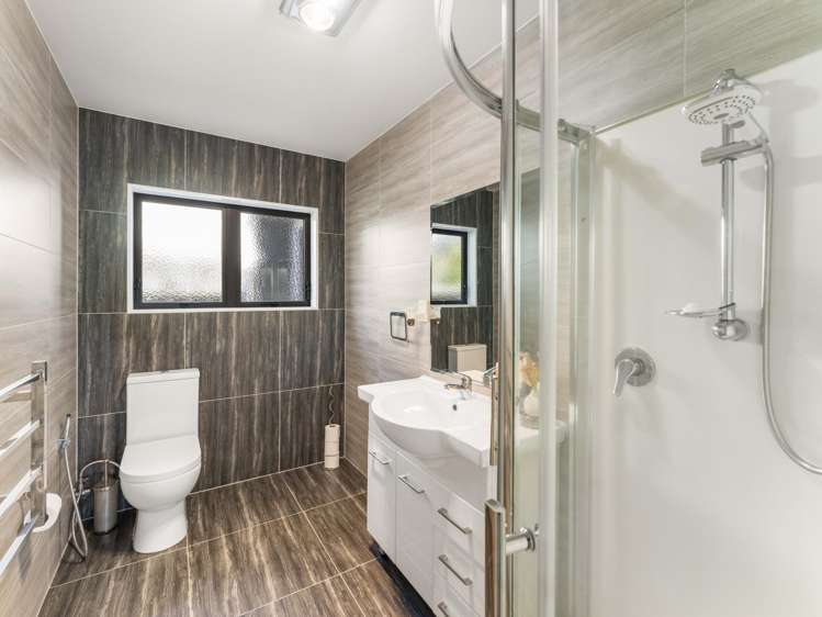 49 Tarapiroe Avenue Takanini_10