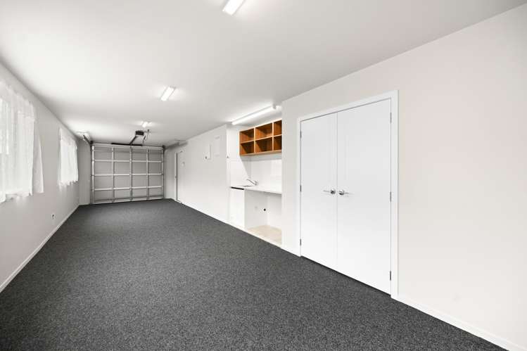 57 Trewern Avenue Chartwell_17