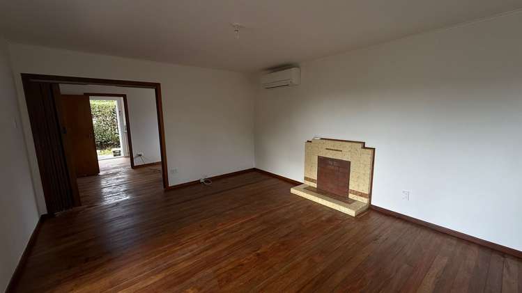 30 Amberley Avenue Te Atatu South_18