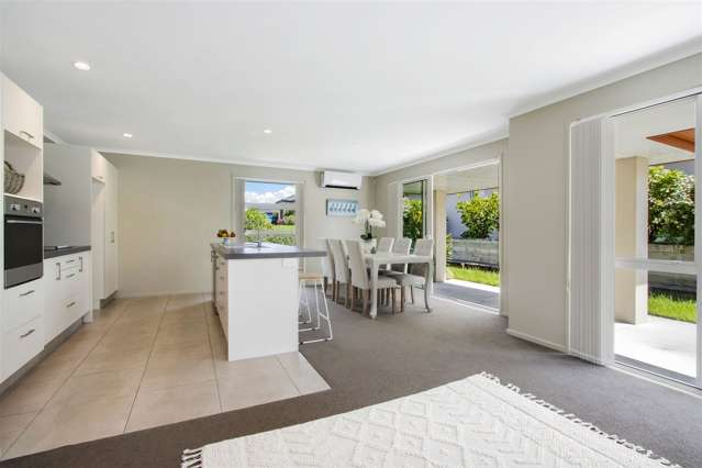 16 Gleneagles Drive Aongatete_4