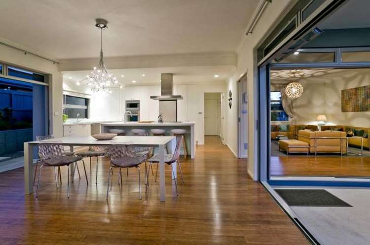 54 Shelter Drive Greenhithe_11