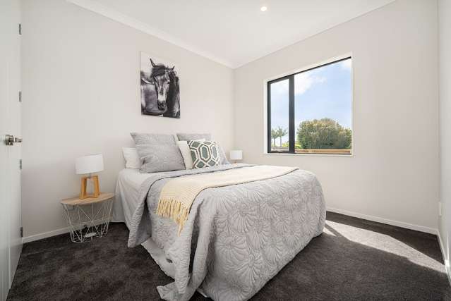 C/16 Glenmore Road Sunnyhills_4