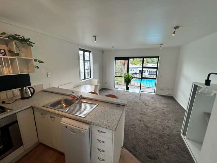 16/5 Carolina Place Albany_2
