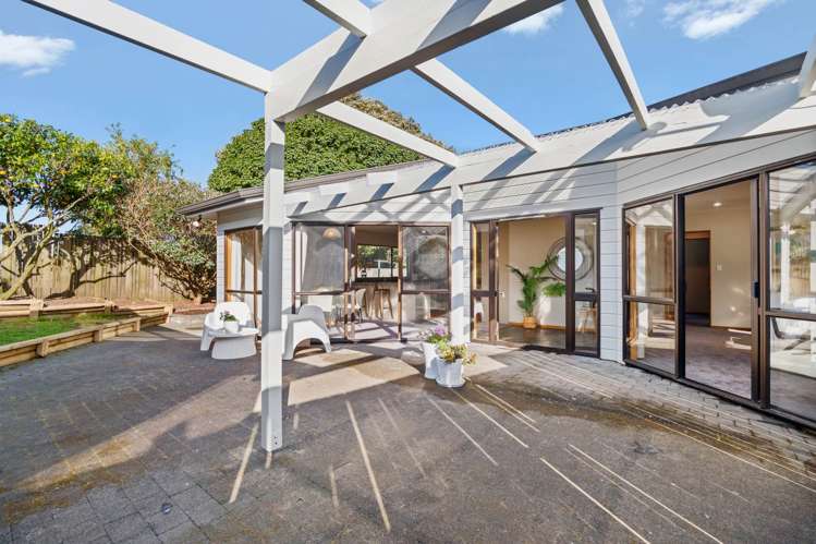 14A Albatross Road Red Beach_23
