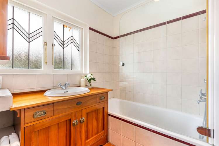 36 Boyd Avenue Royal Oak_9