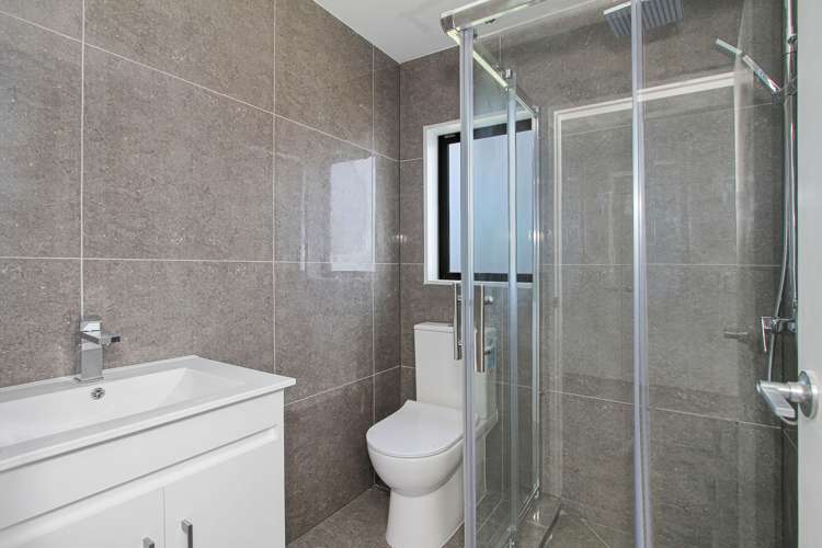 7 Kaha Lane Henderson_10