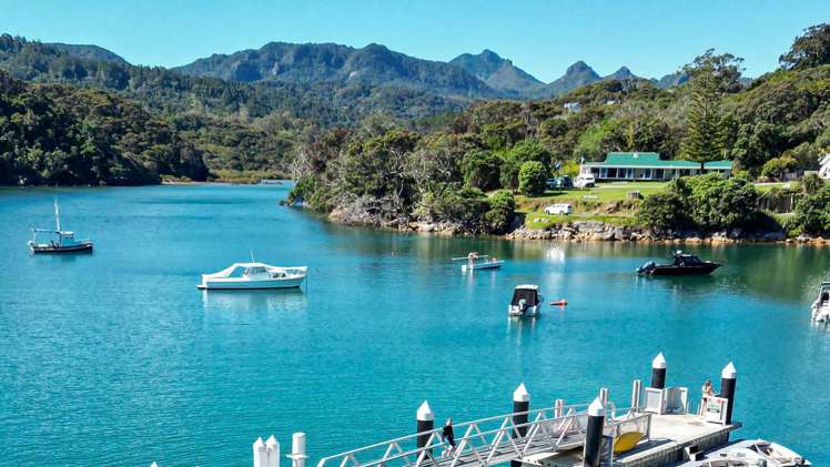 735 Whangaparapara Road Great Barrier Island_1