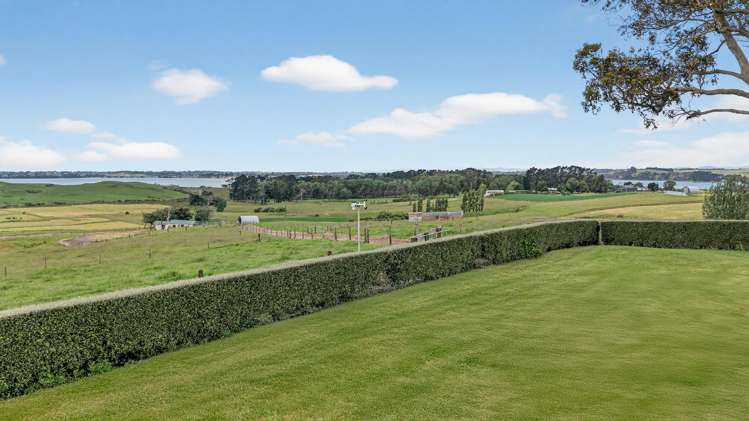 722 Awhitu Road Waiuku_7