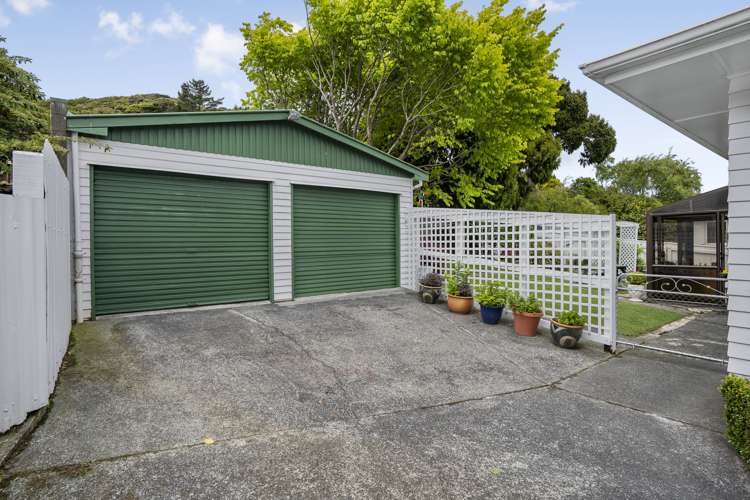 4 Isabel Grove Wainuiomata_23