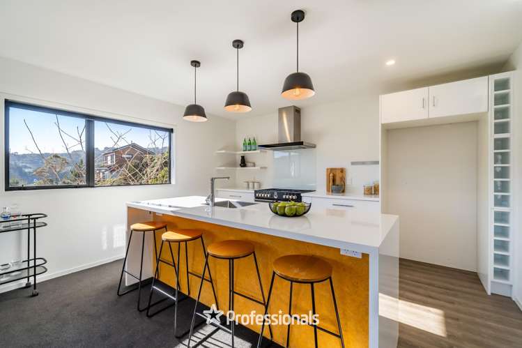 6 Castle Crescent Stokes Valley_2