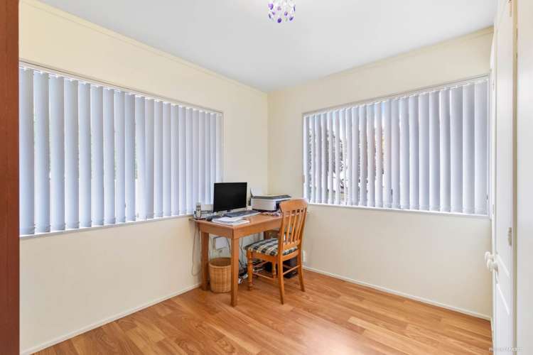 7 Honeysuckle Lane Mairangi Bay_13