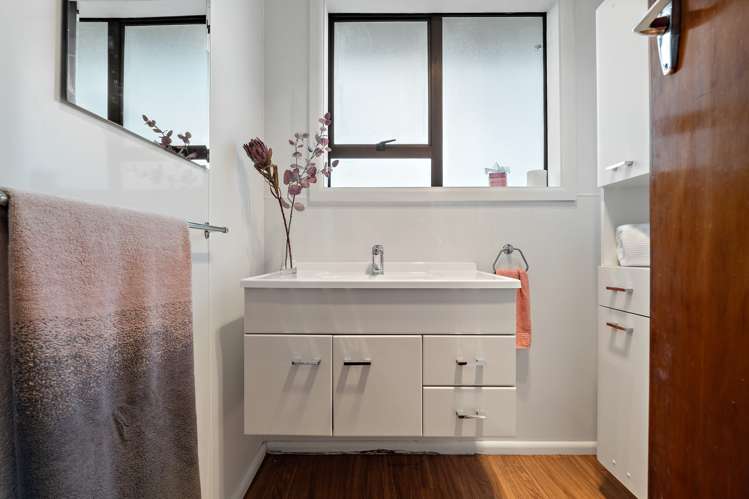 11 Garvins Road Hornby_10