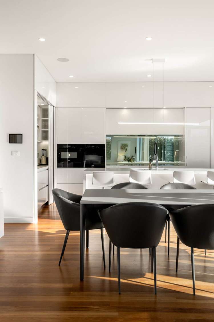 2/63 Long Drive Saint Heliers_6