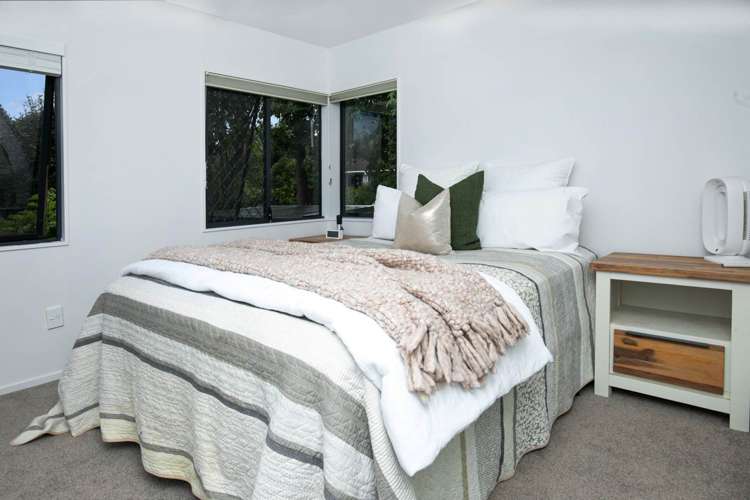 2/31 Long Bay Drive Torbay_14