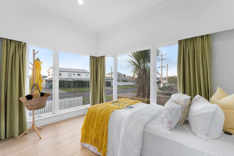 35 Archibald Road Kelston_12