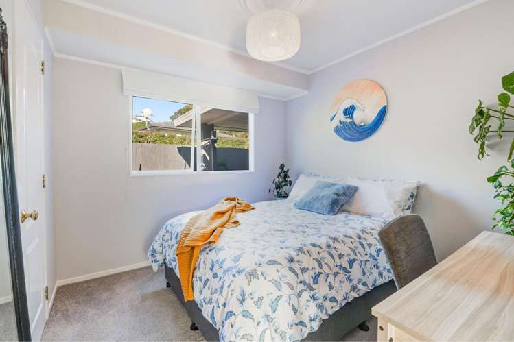 19 Esther Place Red Beach_19