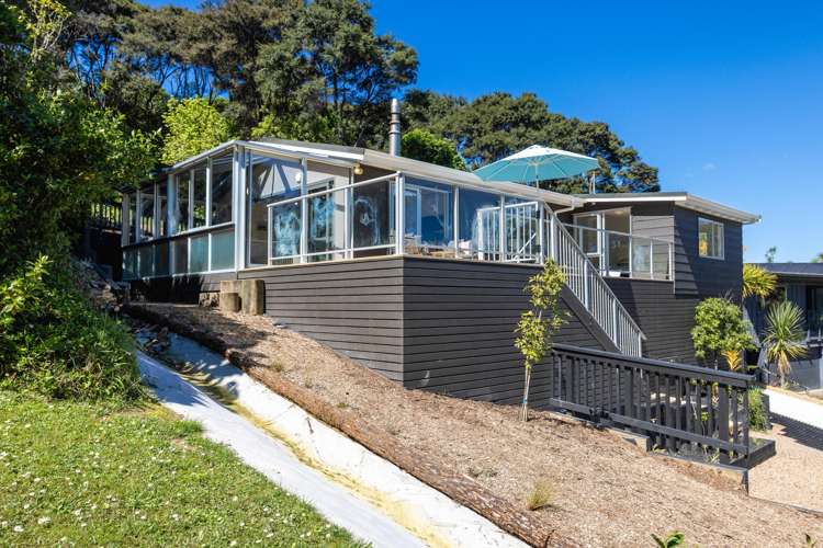 24 Te Toki Road Ostend_22