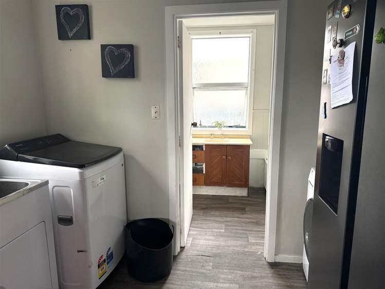 31 Nelson Quay Cobden_17