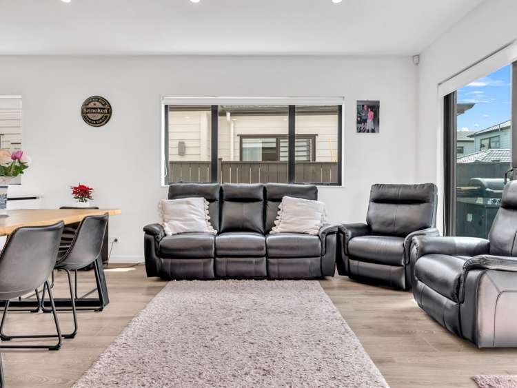 9 Puruatanga Drive Flat Bush_11