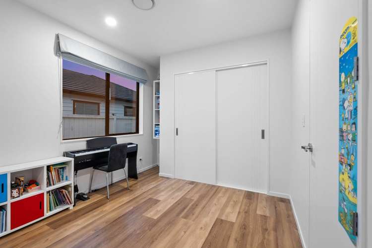 56 Siren Street Milldale_19
