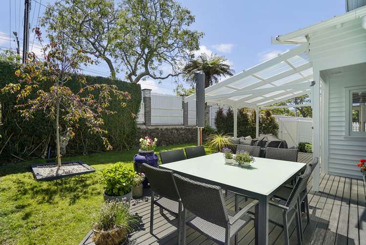 104 Owairaka Avenue Mount Albert_24