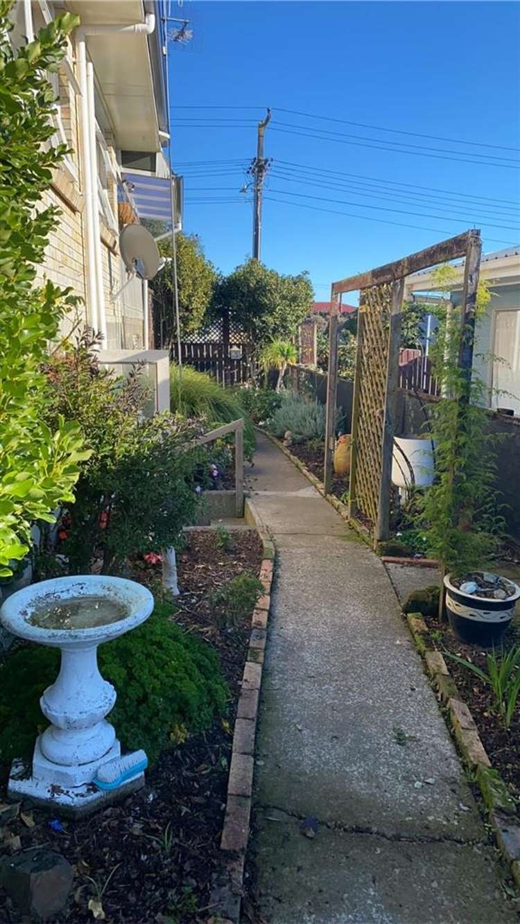 32 Coopers Road Gate Pa_10