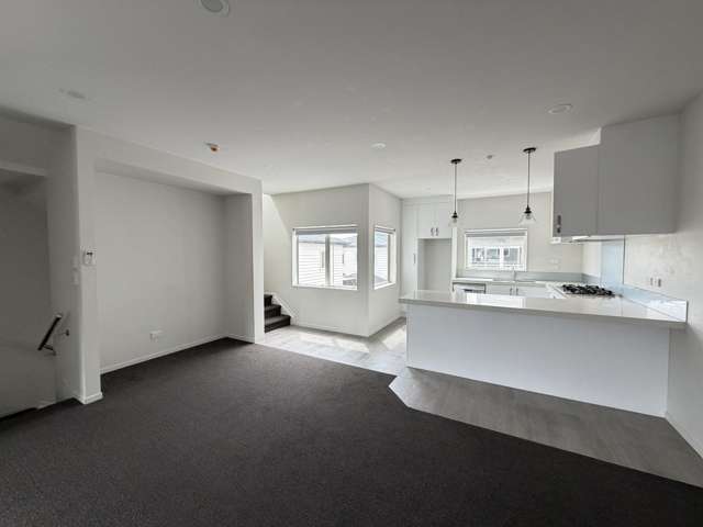 E/72 Kerrykeel Drive 10673_3