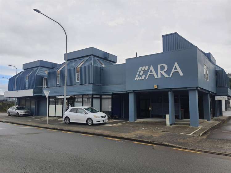 Unit E, 31 Railway Avenue Alicetown_6