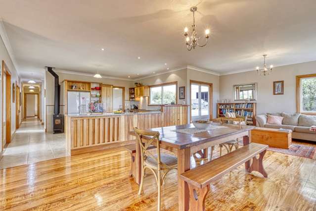 535 Lawrence Road Kaiwaka_4