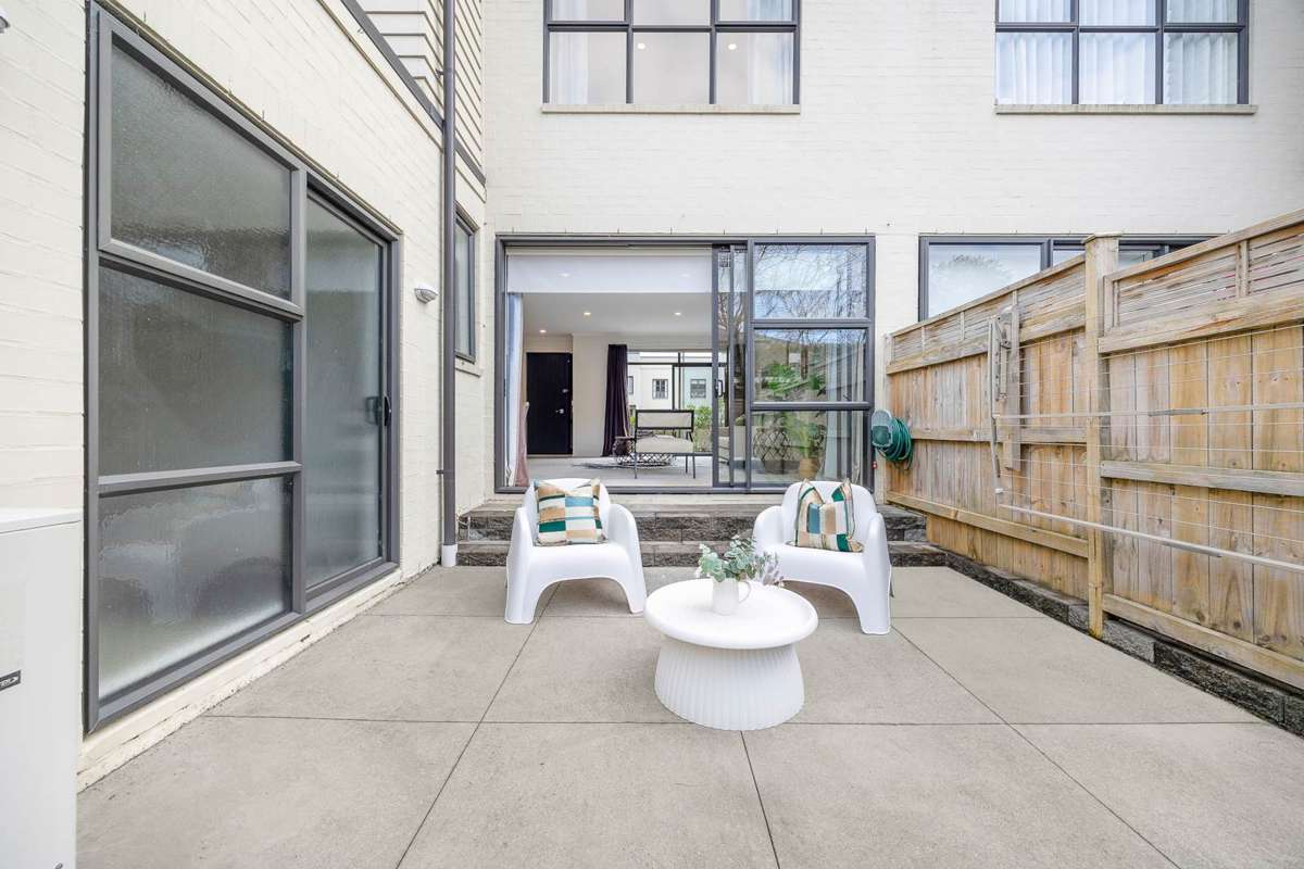 80 Bluegrey Avenue_5