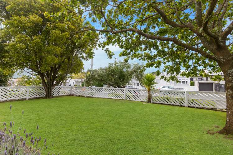 106 Peary Road Mount Eden_12