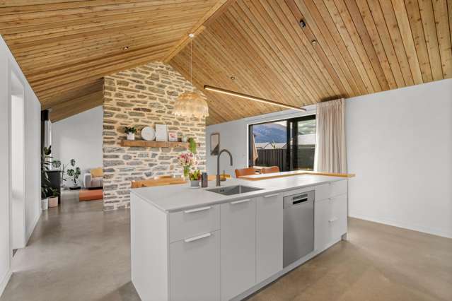 17 Dunn Street Lake Hawea_3