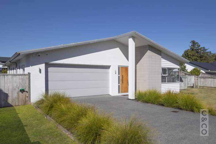 5 Mill Grove Riverhead_0