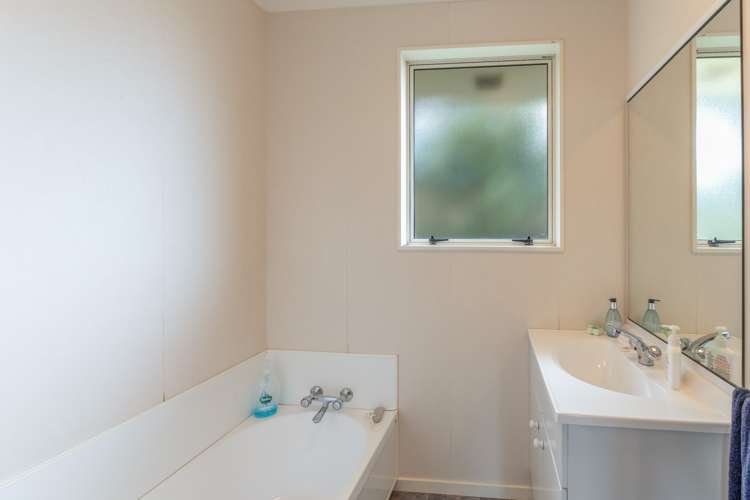 15 Campbell Terrace Motunau_25