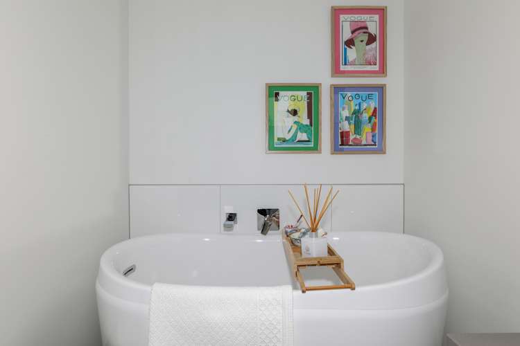 2/15 Boundary Road Waipahihi_14