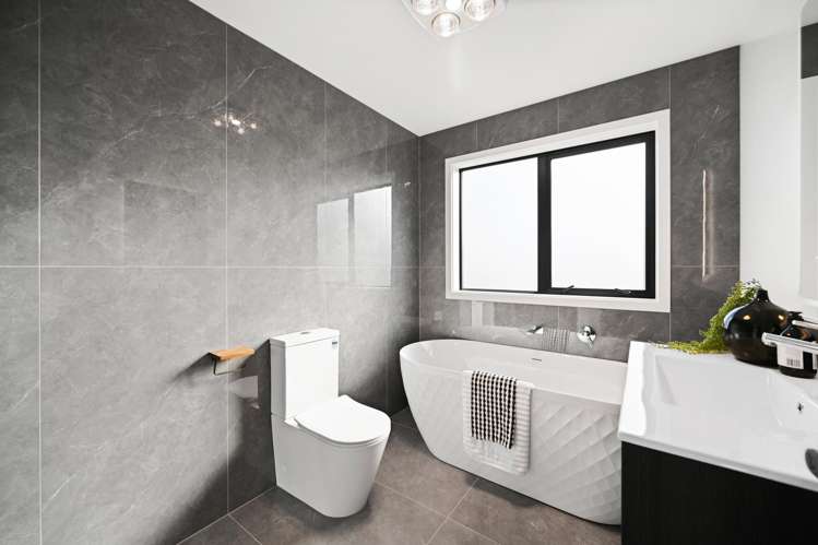 7 Absolum Crescent Chartwell_15