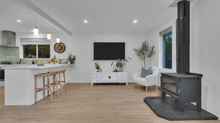 9 Charnwood Crescent Bishopdale_2