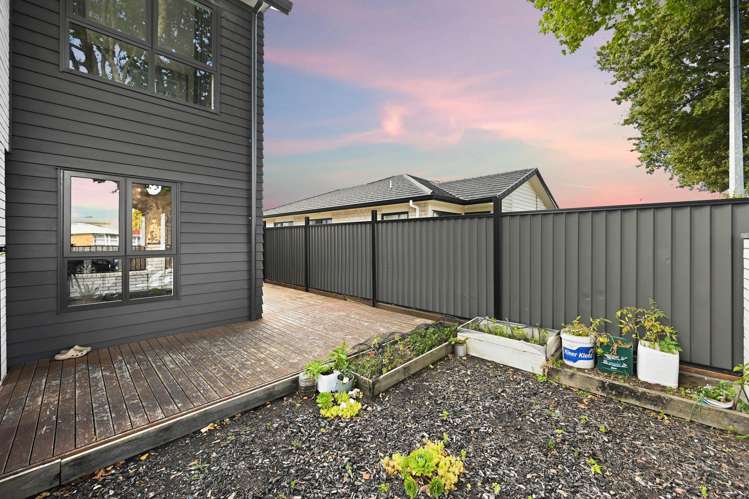 1/53 Fifth Avenue Enderley_17