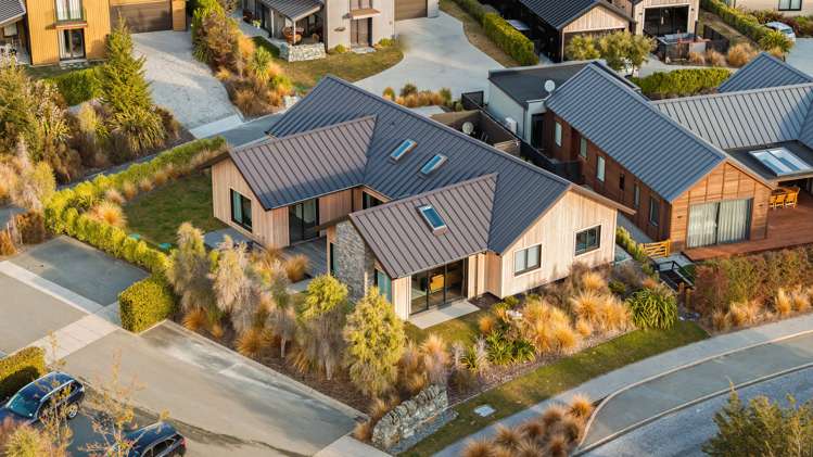 2 Appin Court Jacks Point_24